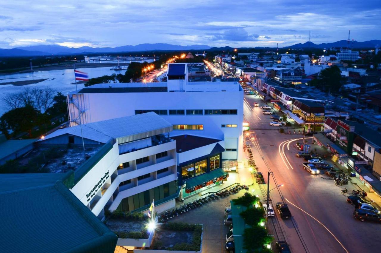 Viang Tak Riverside Hotel Exteriér fotografie